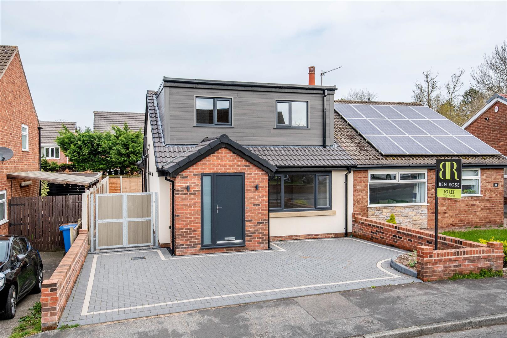 3 bed property in Kellet Avenue, Leyland